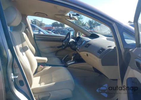 2006 Honda Civic Hybrid z USA, uszkodzony, nr VIN JHMFA362X6S027929